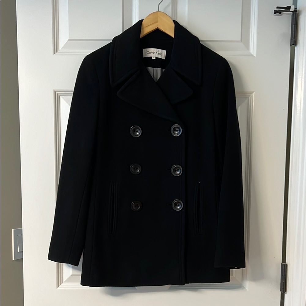 Calvin Klein Black Pea Coat with Wide Lapels and Structured Shoulders